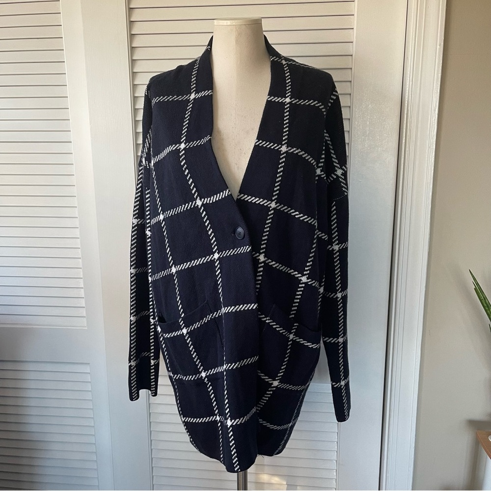 Bass Navy and White Oversized Single Button Cardigan